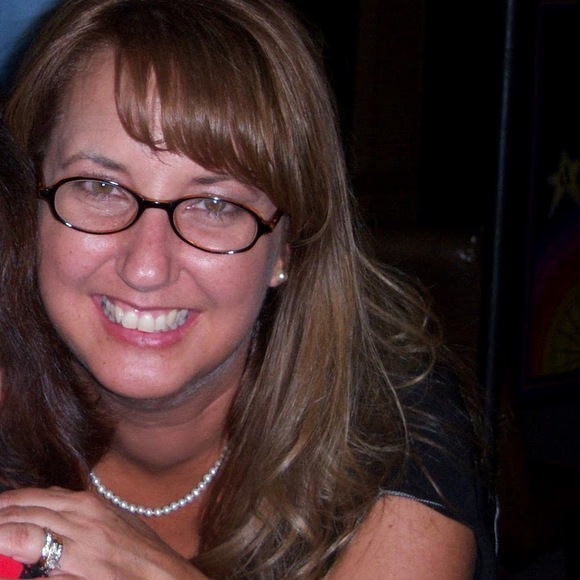 Meet your Posher, Tammy - Picture 1 of 1